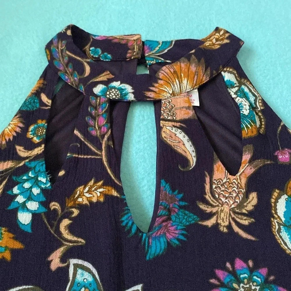 XHILARATION floral paisley gauzy cutout choker neckline halter midi dress size M - Picture 4 of 12